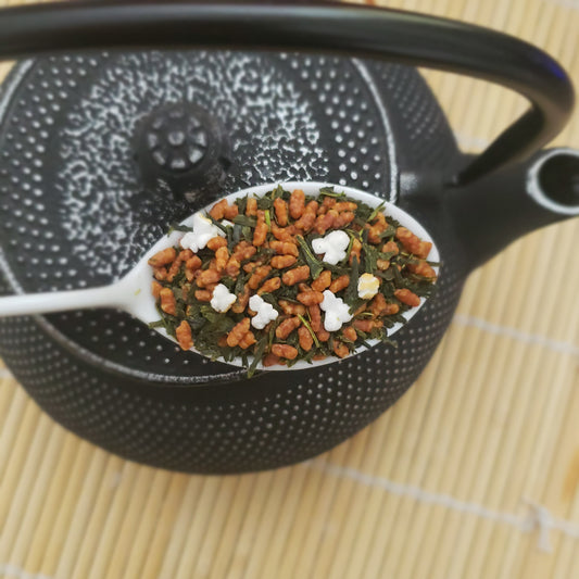 Nateavia Genmaicha - Sencha japonais biologique et riz brun grillé - Goût léger - Origine japonaise authentique - 80g